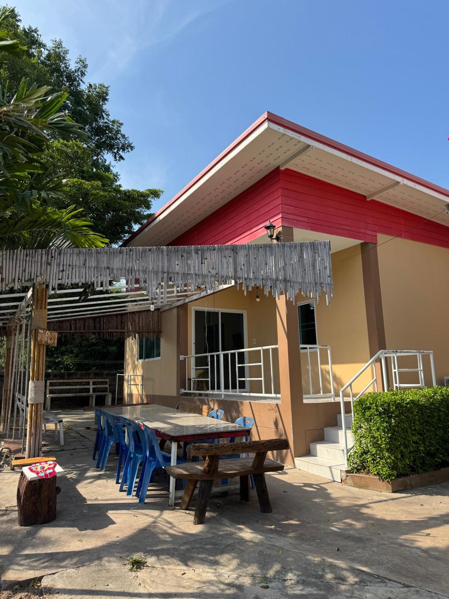 Rang Noknoy Resort At Kohlarn Exterior photo